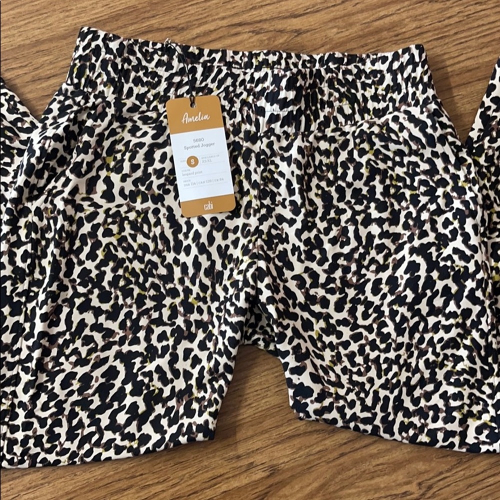 Spring 2020 Spotted Joggers size S